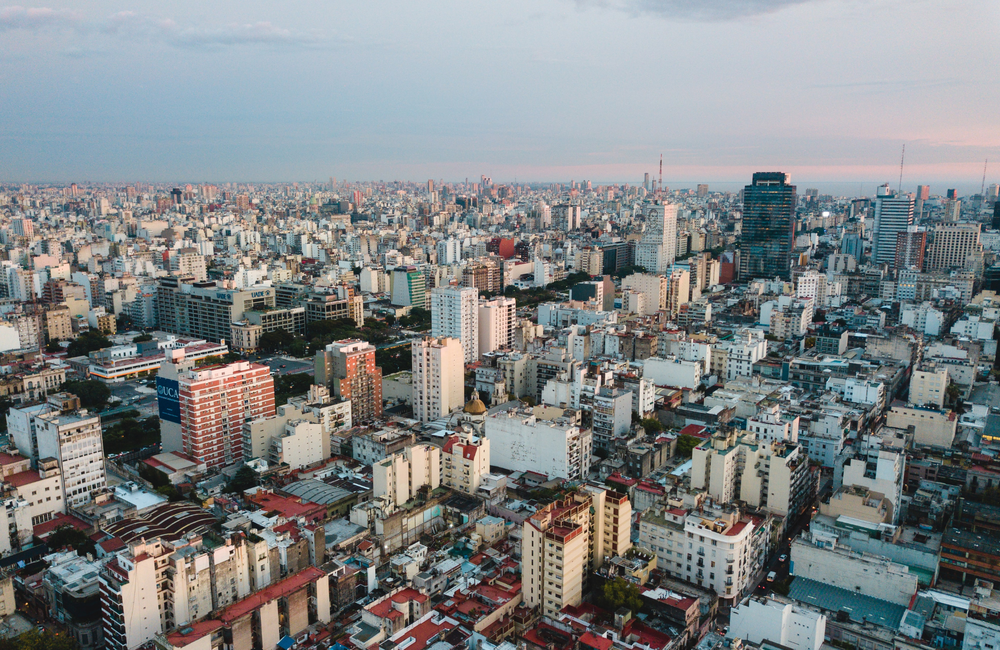 The Buenos Aires patient Argentinian woman controls HIV for at least